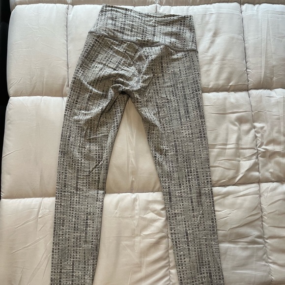 Lululemon wunder under leggings - Picture 3 of 4